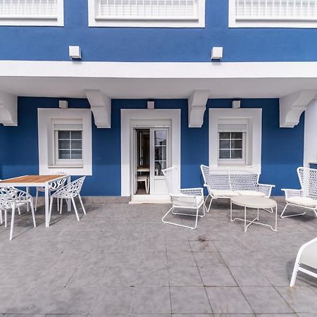 Villa Marta - Apartamentos Centricos Junto Al Mar Кастро-Урдиалес Экстерьер фото