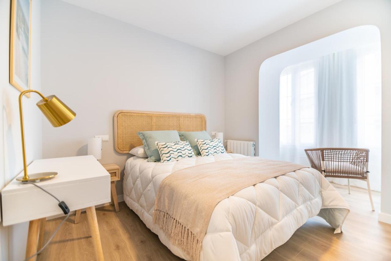 Villa Marta - Apartamentos Centricos Junto Al Mar Кастро-Урдиалес Экстерьер фото